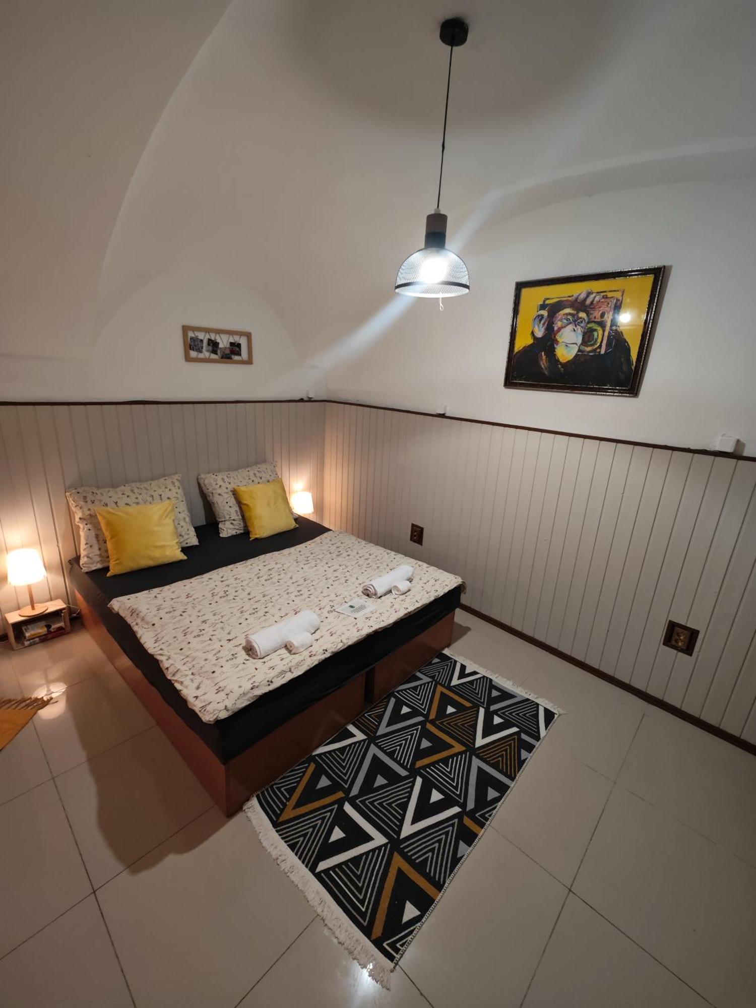 Vintage Room With Garden View Bratislava Exteriör bild