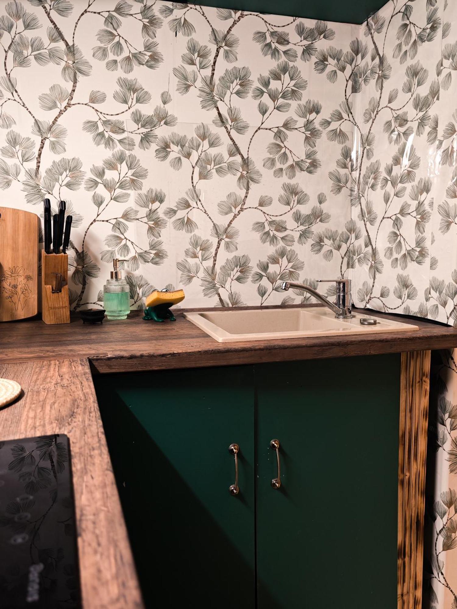 Vintage Room With Garden View Bratislava Exteriör bild